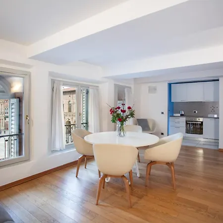 Urbanicooh Asinelli - Balcony On Piazza Maggiore *