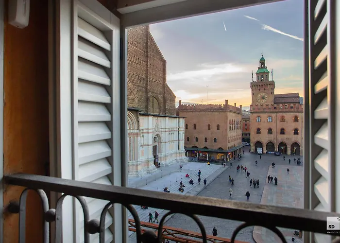 Urbanicooh Asinelli - Balcony On Piazza Maggiore בולוניה