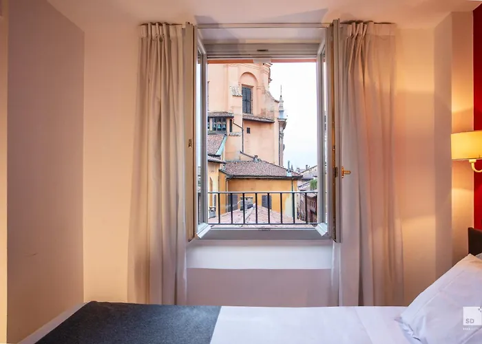 Urbanicooh Asinelli - Balcony On Piazza Maggiore דירה